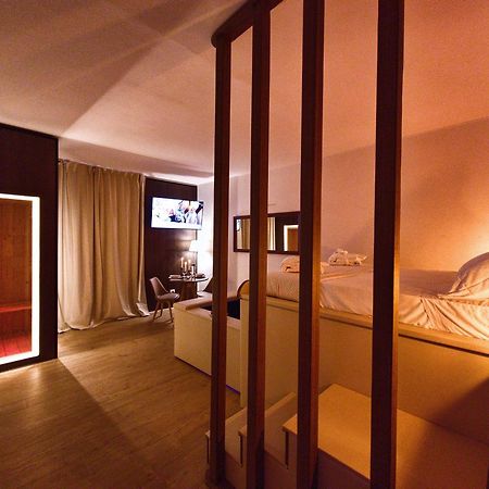 Alma Suites - Il Nido D'Amore Livorno Exteriér fotografie